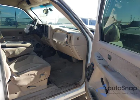 2002 GMC Sierra 1500 Sle z USA, uszkodzony, nr VIN 2GTEC19T921367180